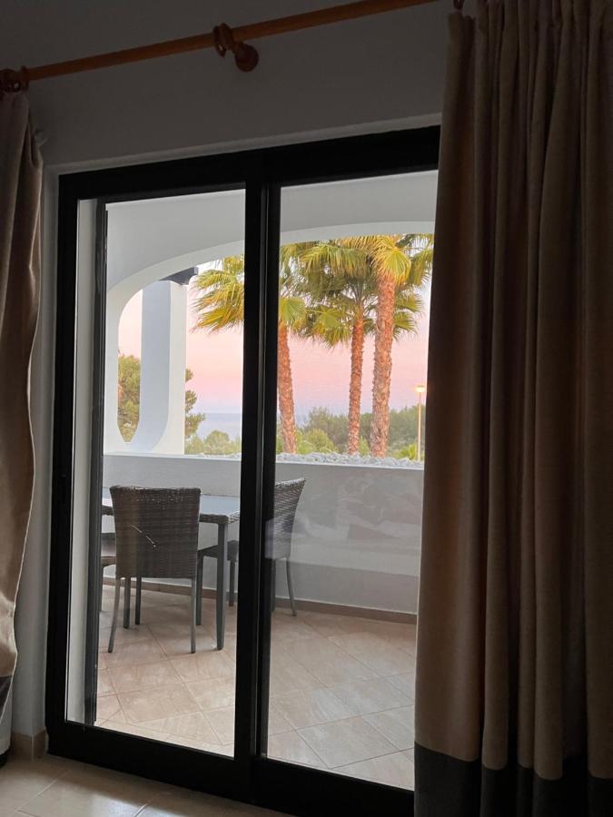 Luxury Modern T2 Ocean View - Free Parking - Pool Leilighet Alvor Eksteriør bilde