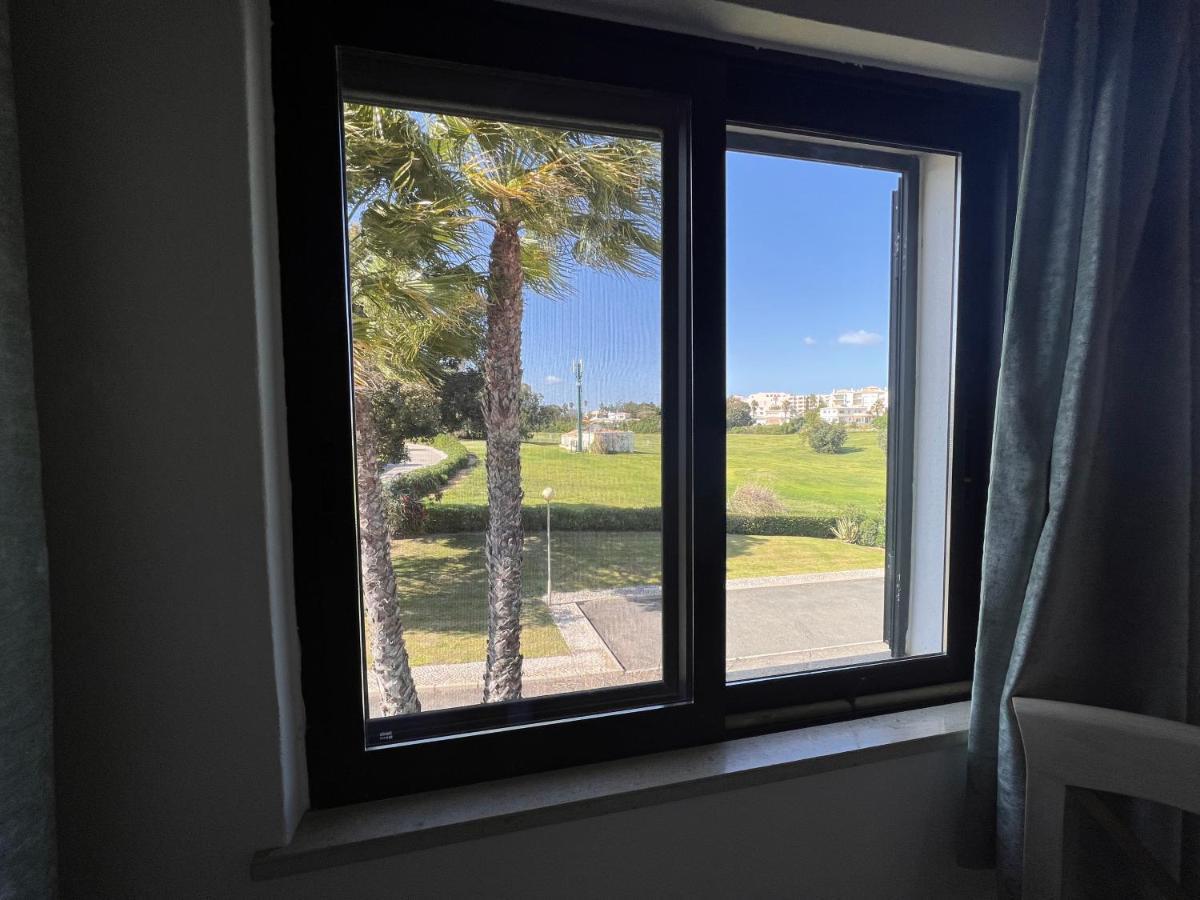 Luxury Modern T2 Ocean View - Free Parking - Pool Leilighet Alvor Eksteriør bilde